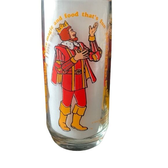 Vintage Burger King Collector Glasses 1979 Burger King Sir Shake A Lot Lot of 2 - Picture 2 of 10